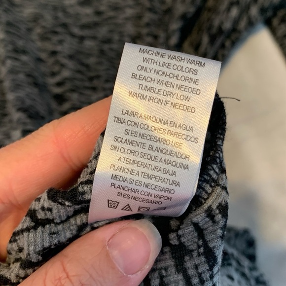 Y2k BCBG Black gray burnout Long Sleeve fitted crew neck top size large - Picture 4 of 7